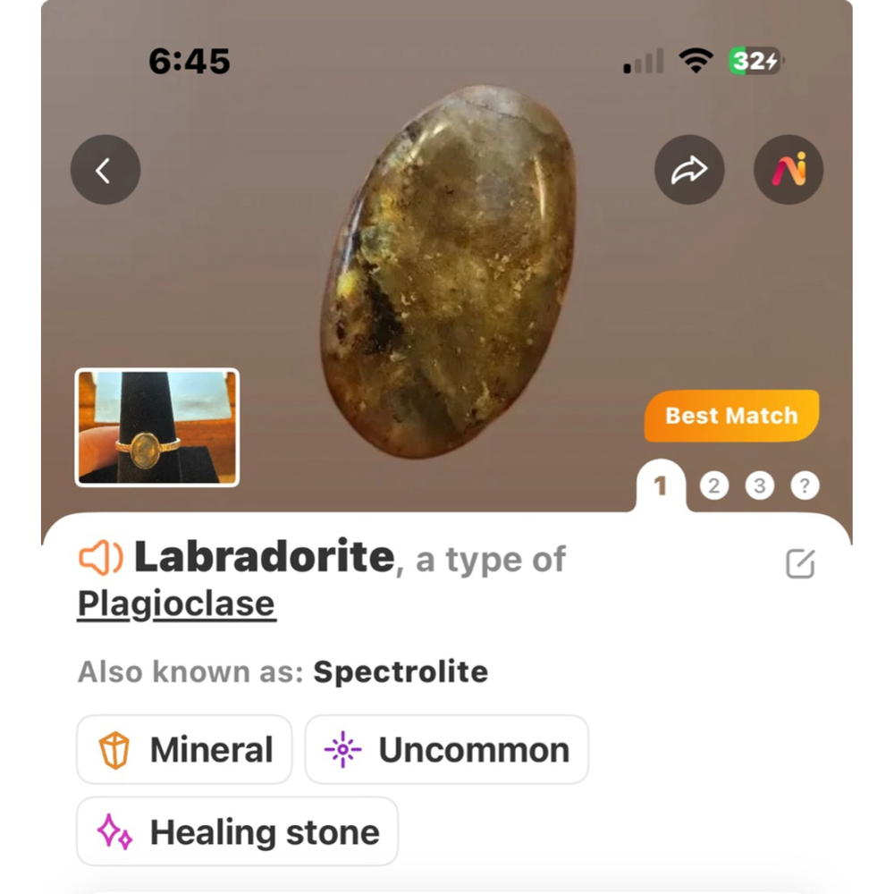 Silver Gray Iridescent Labradorite Ring Size 8 - image 6
